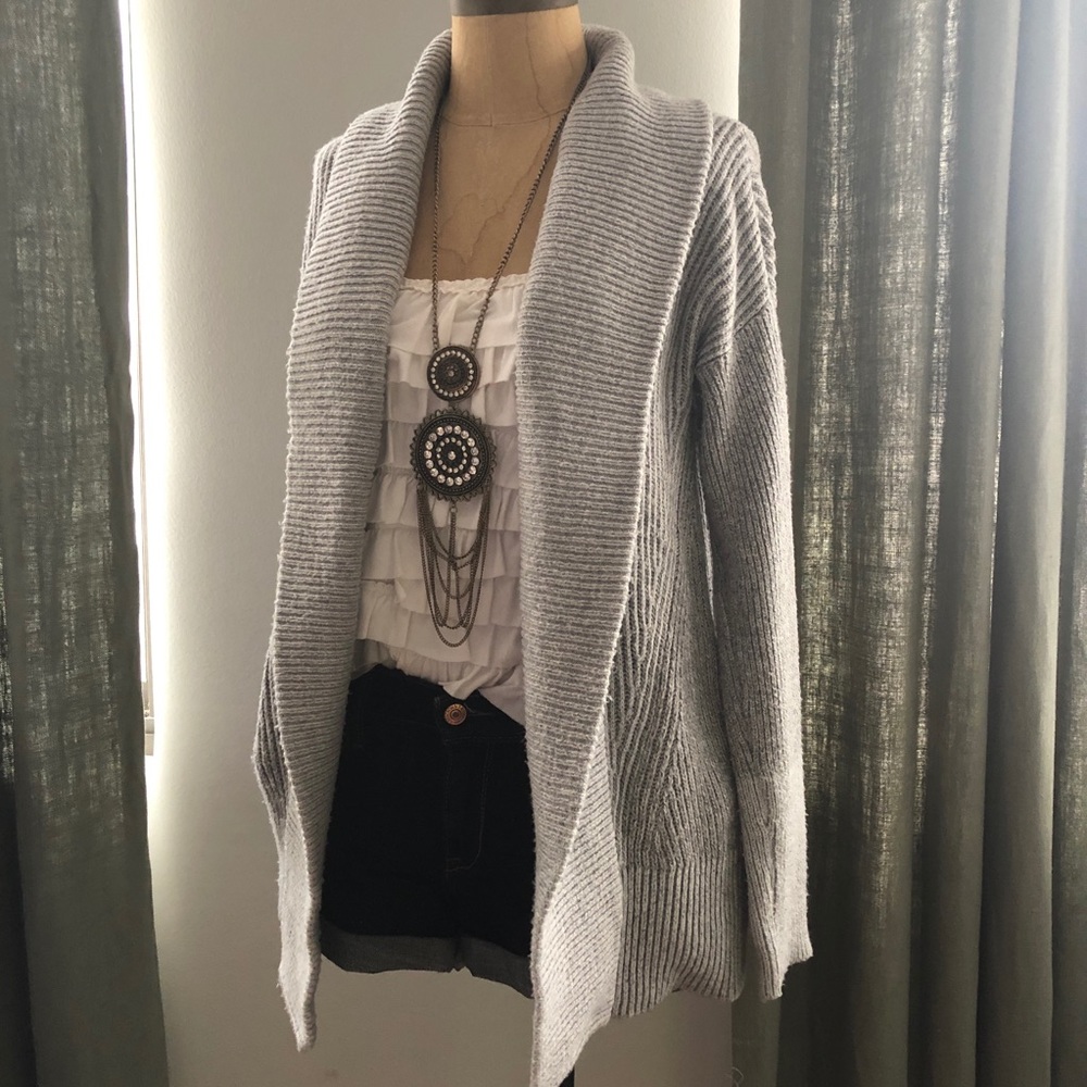 GUC Abercrombie & Fitch Heather Gray Oversized No Closure Sweater Cardigan Sz XS